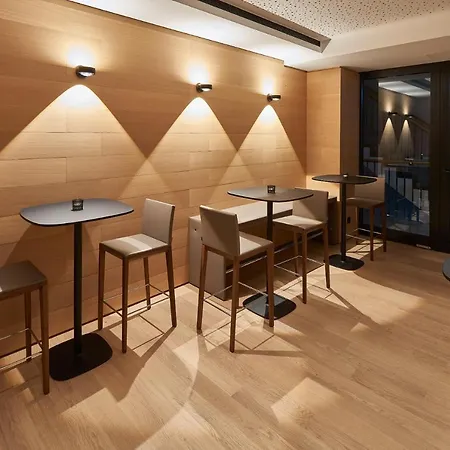 Hotel Misan 4*